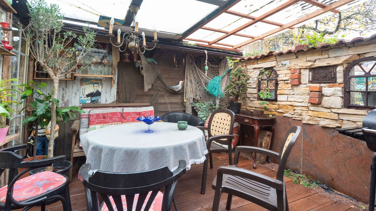 TerraceBalcony TerraceBalcony